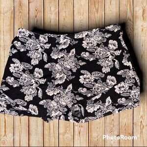 SO RAD by Atv NWT Floral Asymmetrical Skort